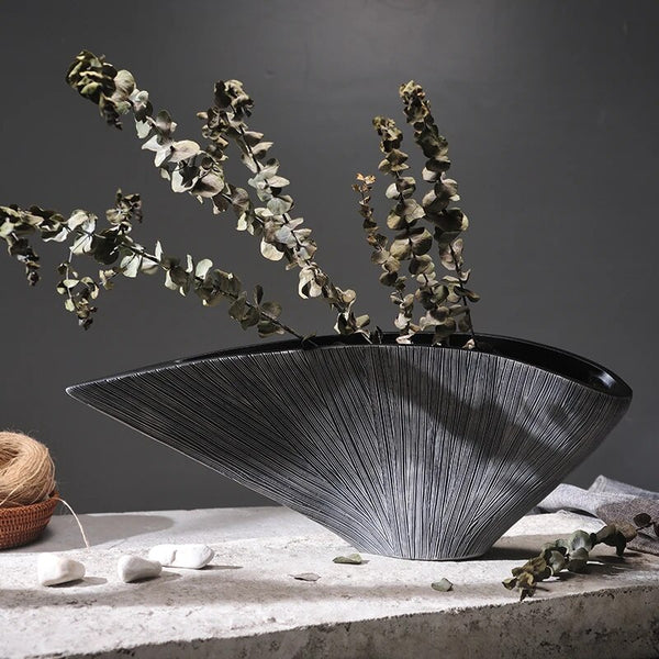 Nordic Fan-shaped Resin Vase Model Room, Soft Decoration,