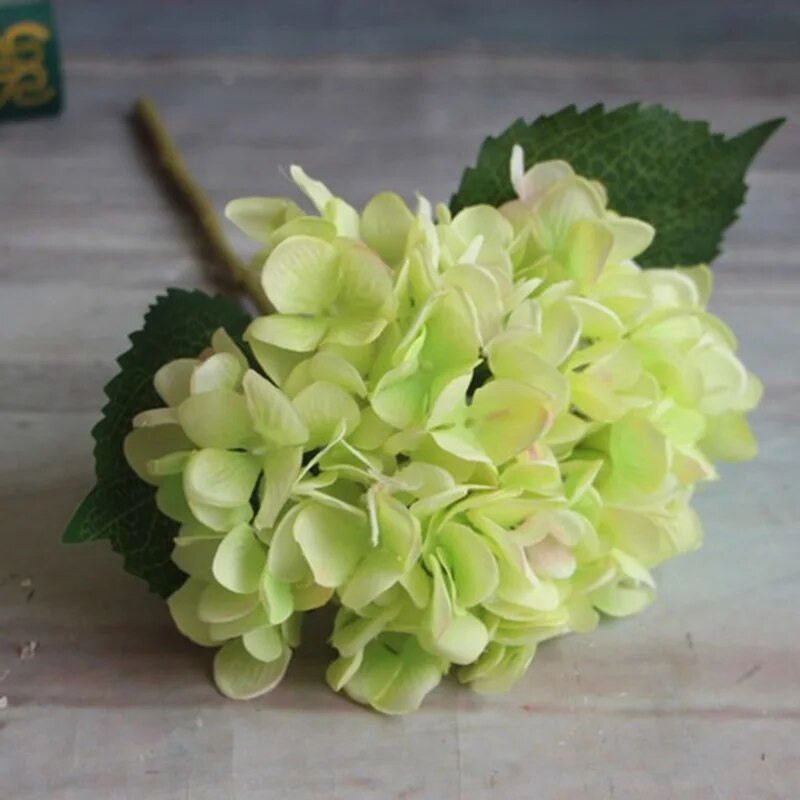 Long-lasting Attractive Artificial Flower Realistic Artificial Flower